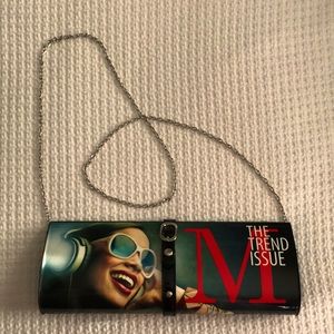 Magazine Clutch The Trend Issue